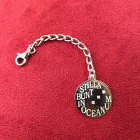 CEORIZ "Stilla Bunt In Oceanum"short charm Coin.