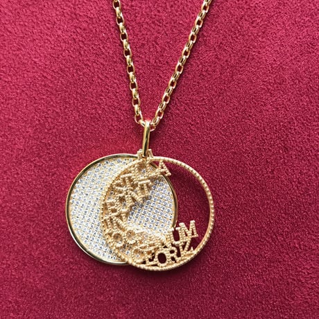 CEORIZ "Stilla Bunt In Oceanum"Pendant top.