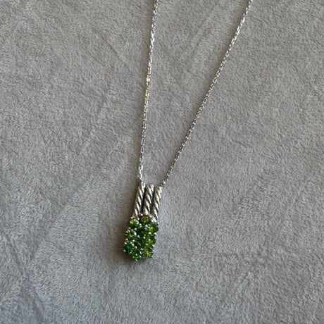 "K18 Color stone necklace.