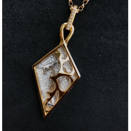 CEORIZ "Jesus" Pendant top. Yellow Gold(top)×White Gold,