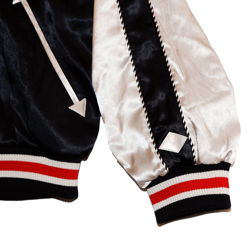 WOLF EMBROIDERED SOURVENIR JKT (BK) | el conduc