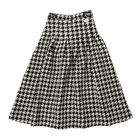 PLEATED CHECK LONG SKIRT