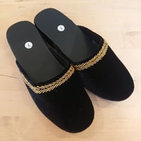 ベトナム ベロアサンダル　ブラックＤ