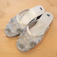ベトナムメッシュサンダル　シルバー