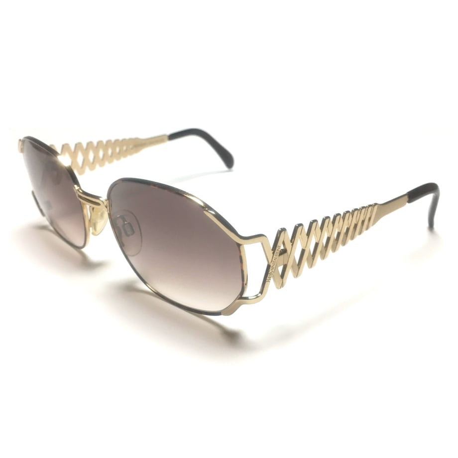 5e2970cdc78a5328c6818ca7