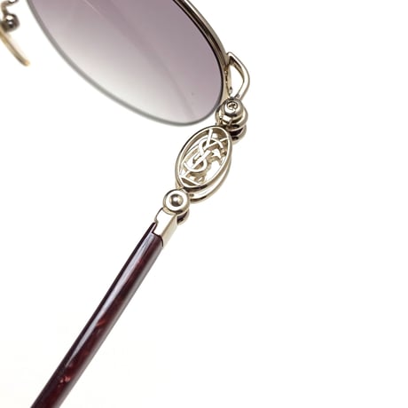 Yves Saint Laurent 31-0007