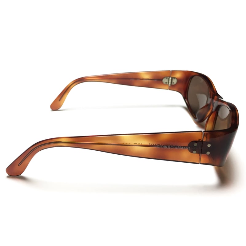 最高級 GIORGIOARMANI ビンテージ ラウンドサングラス ゴールド vintage giorgio armani 鼈甲側 横長ラウンド サングラス - メルカリ