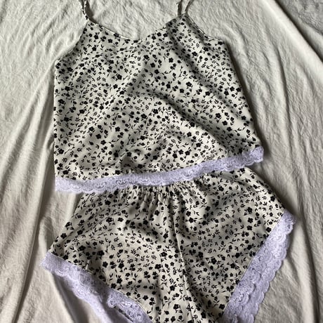black flowers pajamas【A-0762】