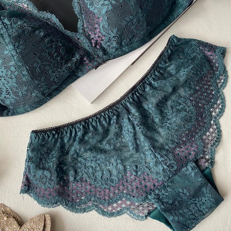 Numéro5 deep green × magenta 【T-0232】
