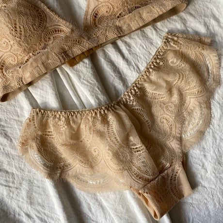 beige flower lace【T-0419】