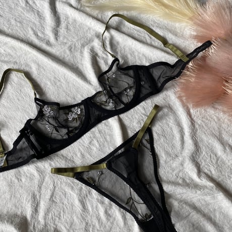 Willow black【A-0835-BK】