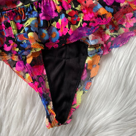 Plus Size flower lace shorts④【T-0676】