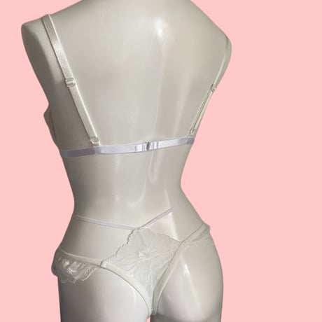 karma white【J-0006-WH】