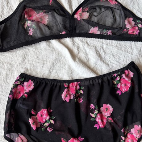 Eまで対応black×pink flowers lace bralette set【K-0016】