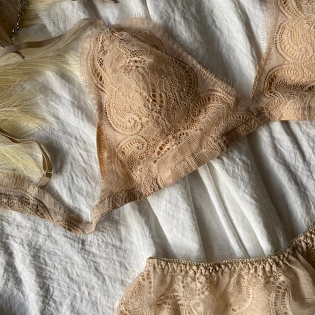 beige flower lace【T-0419】