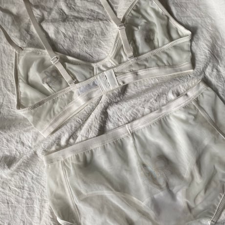 orchid bralette white【F-0024】