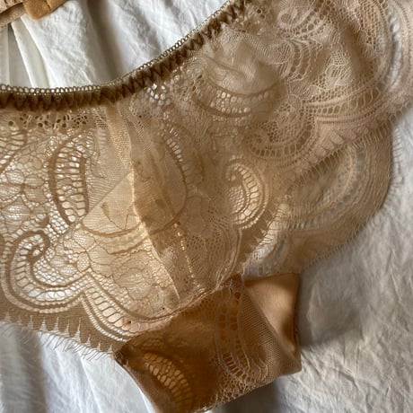 beige flower lace【T-0419】