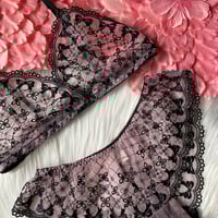 pink×black ribbon