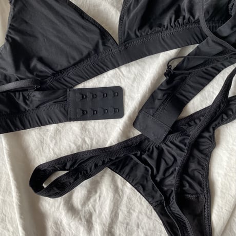 hers black【D-0036】