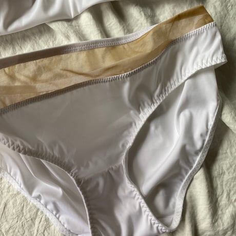 Naya white【A-0758-WH】