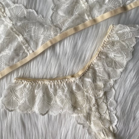 white dream【T-0688】