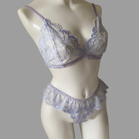 もも【プロフ必読！】ショーツお値下げ中❢ もも【プロフ必読！】ショーツお値下げ中❢ もも【プロフ必読