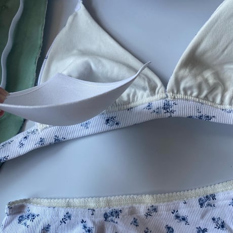 white × blue flower bralette set   【 H-0010】