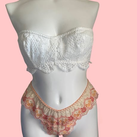 CATEGORY ストラップレスブラ | Numéro 5