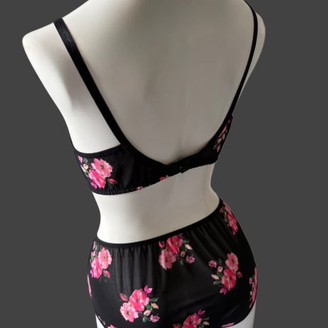Eまで対応black×pink flowers lace bralette set【K-0016】