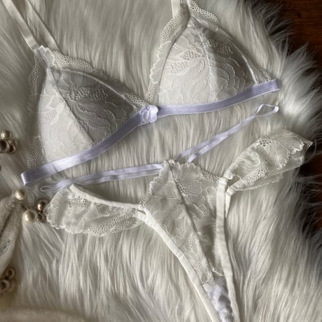karma white【J-0006-WH】