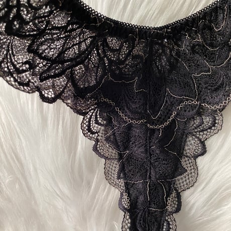 cheerful black【T-0681】