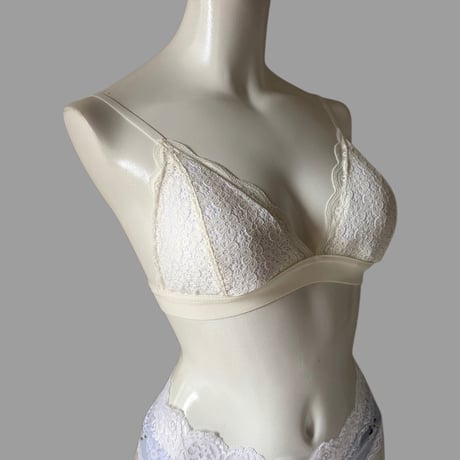 white bralette-2