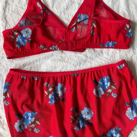 Fまで対応red×blue flowers lace bralette set【K-0017】