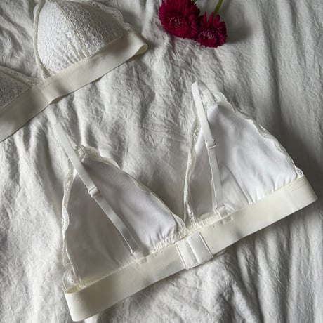 white bralette-2