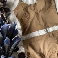 braＬsize×shorts XLsize beige bralette set　【N-0085】