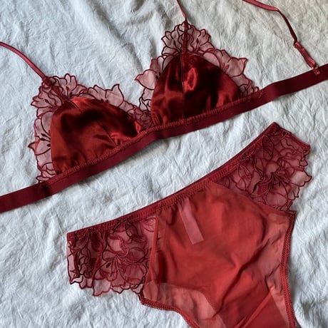 Michelle red　【A-0715】