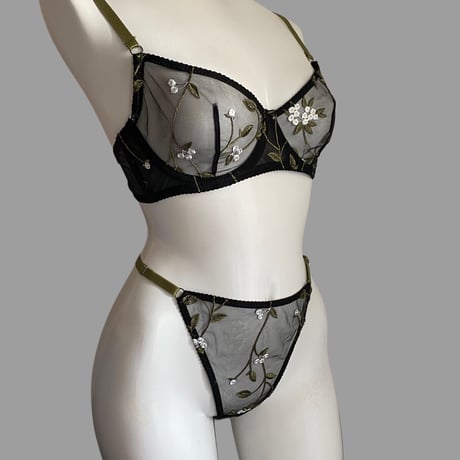 Willow black【A-0835-BK】