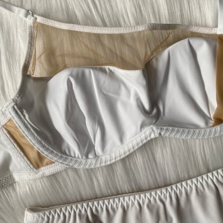 Sue white【A-0754-WH】