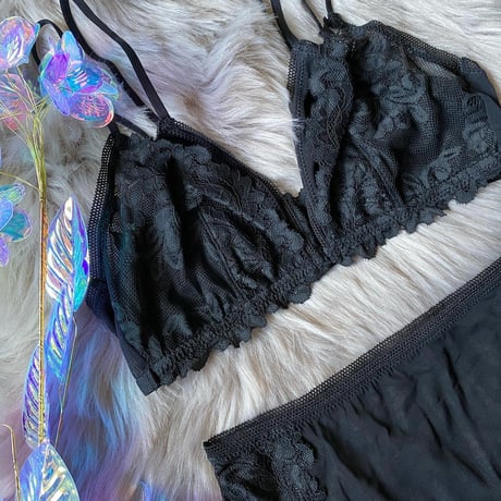 裏地付きfront hook bralette  black【A-0031-BK】