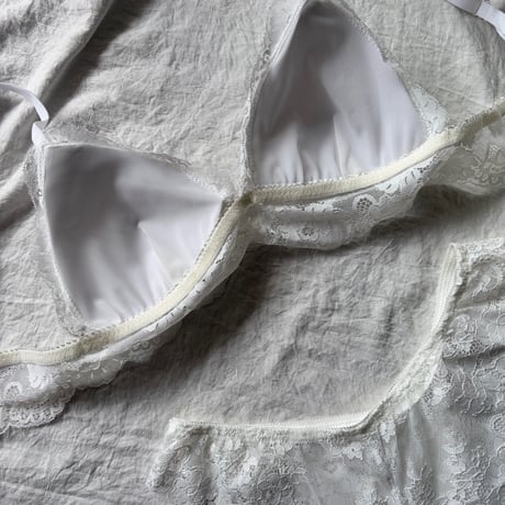 white rose bralette・shorts
