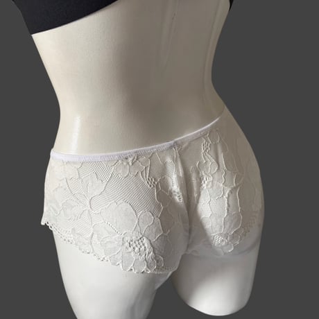 J flower lace panty