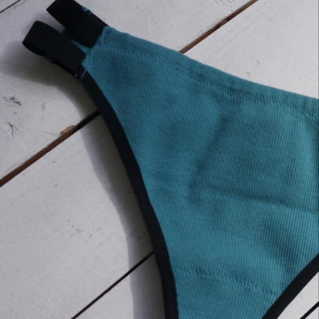 Barley Tanga shorts green【F-0011】