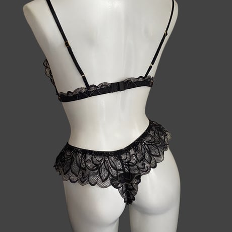 cheerful black【T-0681】