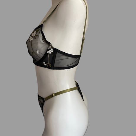Willow black【A-0835-BK】
