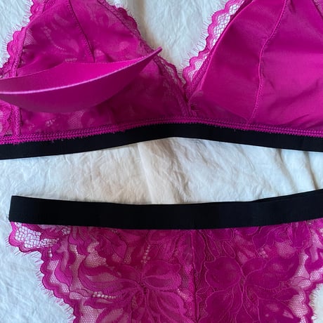 Magenta×Black　【A-0686】