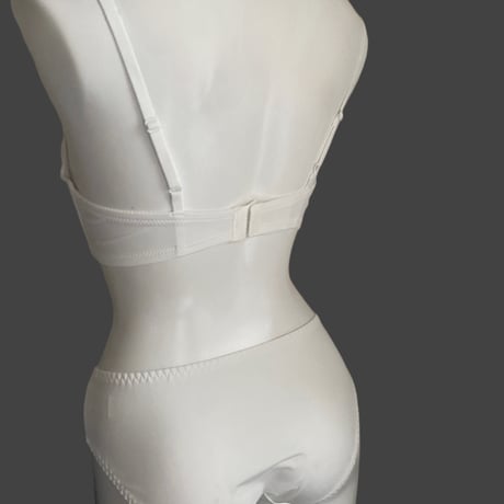 Sue white【A-0754-WH】