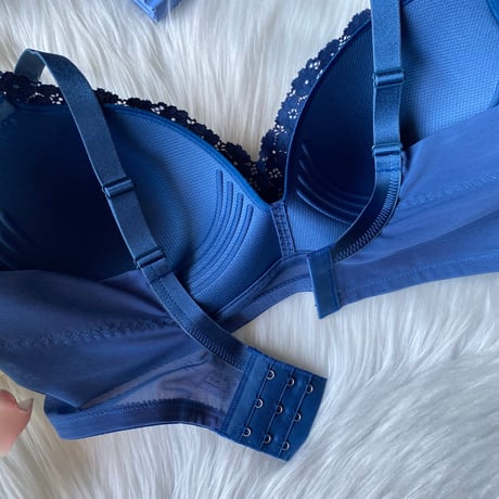 E75〜glamor bralette