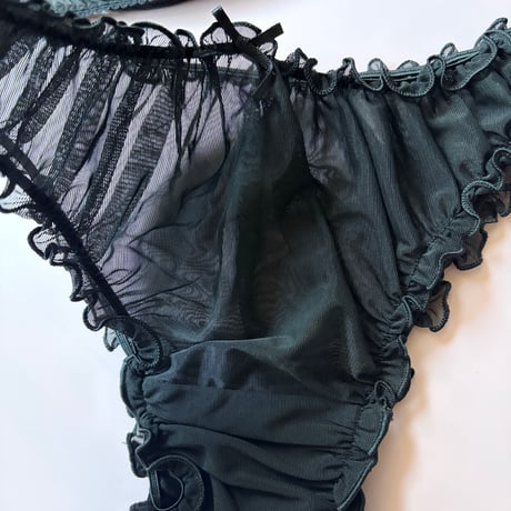 momo black【J-0014】