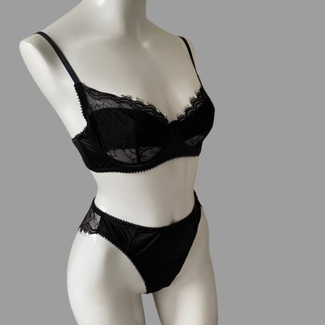 myu black【A-0775-BK】