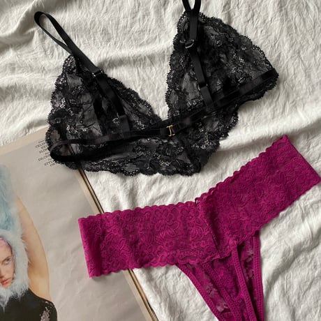 heart  black bralette ・ magenta Tshorts　【T-0424】